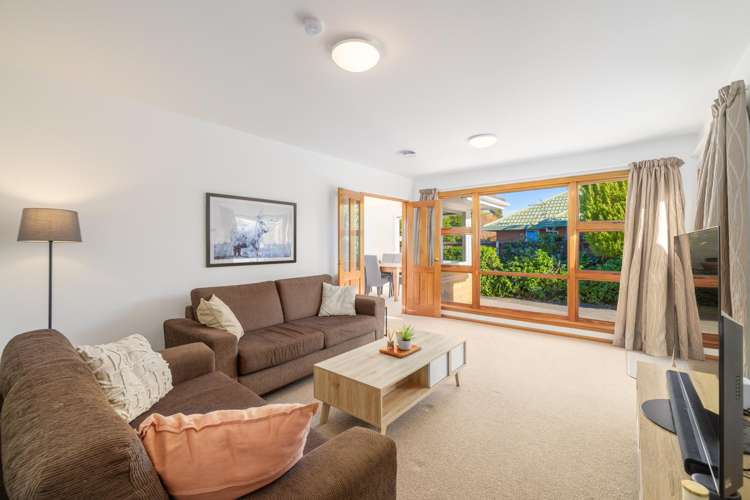 29 Rossiter Avenue_2