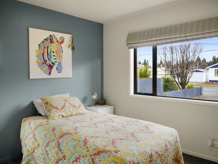 21 Bendrose Place Twizel_13