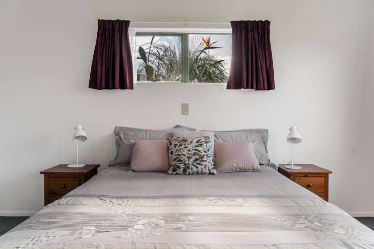 106 College Place Poike_17