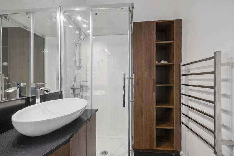 18/14 Alpha Street Te Aro_11