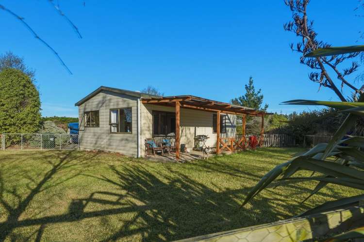 243 Mount Thomas Road Fernside_12