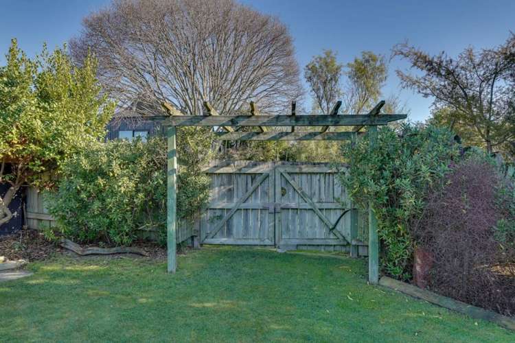 51 Inkerman Street Renwick_22