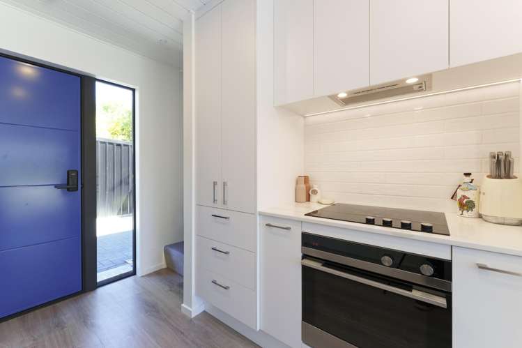 8B Champion Street_5