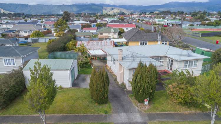 2 Ferguson Street Levin_2