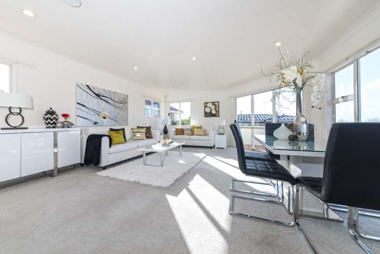 27a Kokiri Street Te Atatu South_5