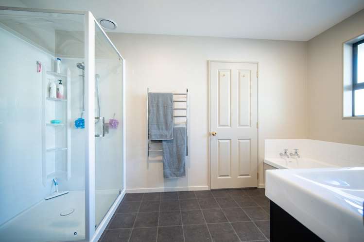 109 Totara View Road Wakefield_7