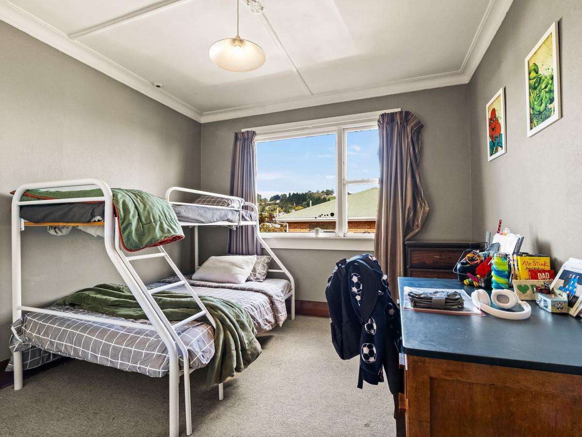 25 Abbotsford Road_5