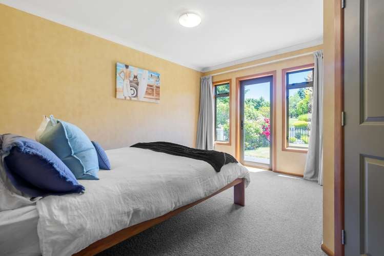 101 Clearwater Lane Rangatira Park_19