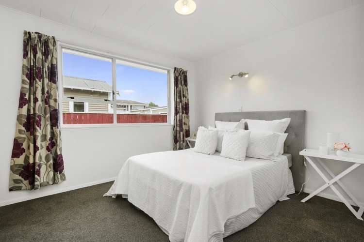 2/13 Saint Ronans Avenue Waterloo_14