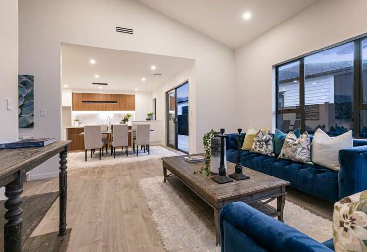 289 Te Taruna Drive_0