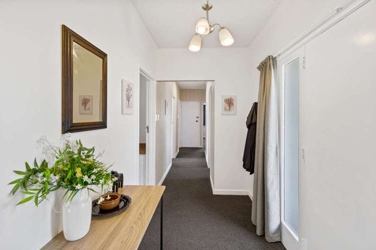 2 Dunallen Avenue Marton_2