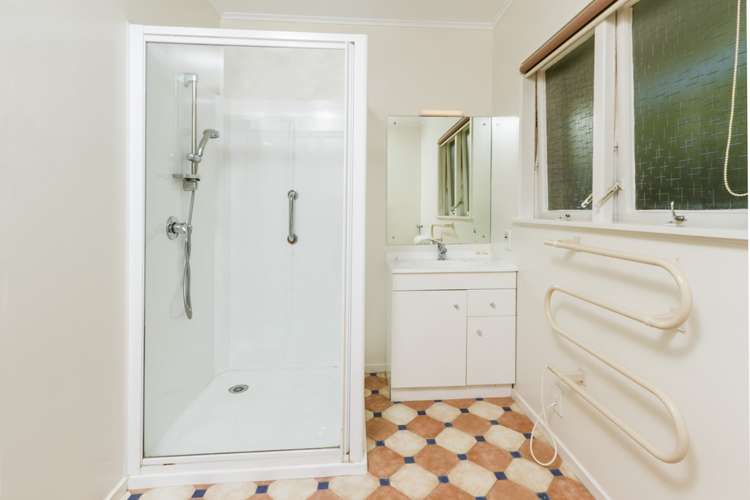 2/5 Roberts Avenue Bayswater_9