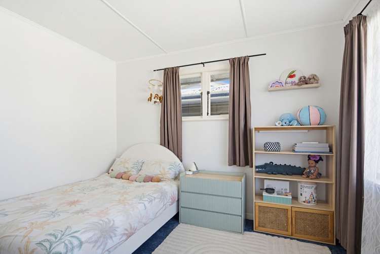 1/50 Manson Avenue Stoke_19