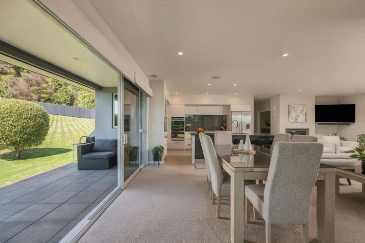 32 Botanical Heights Drive Waipahihi_10