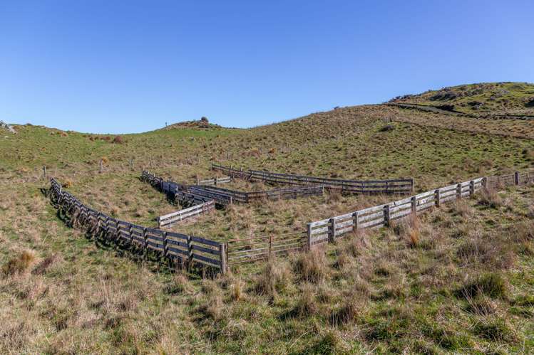 268 Patersons Road Motunau_9