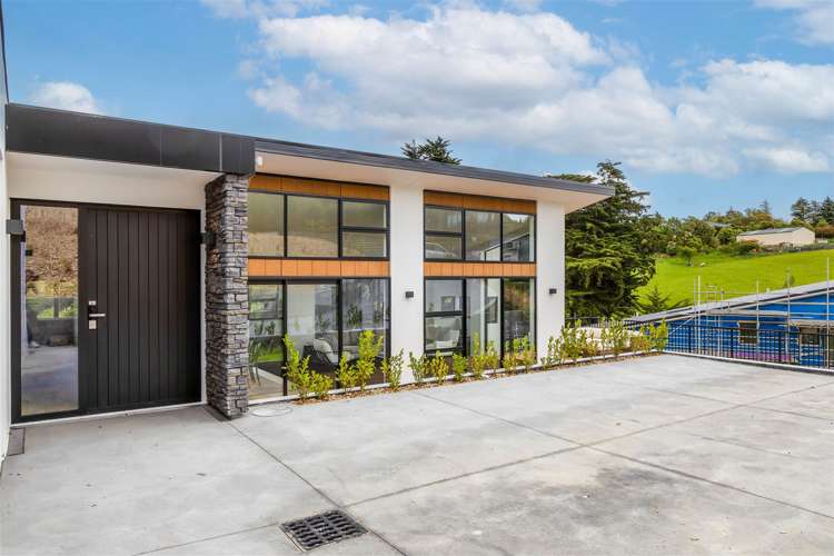 8 Kapuka Lane Kennedys Bush_2