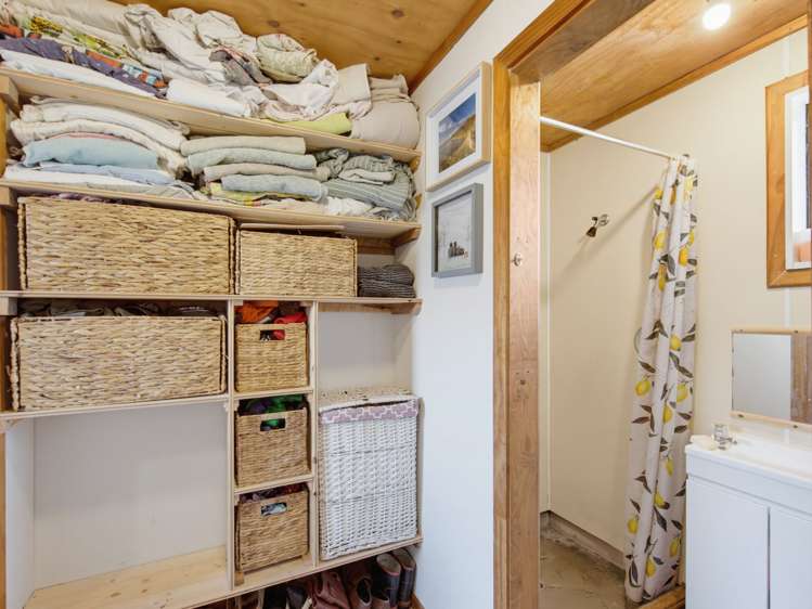 12 and 14 Poro Street Raurimu_10
