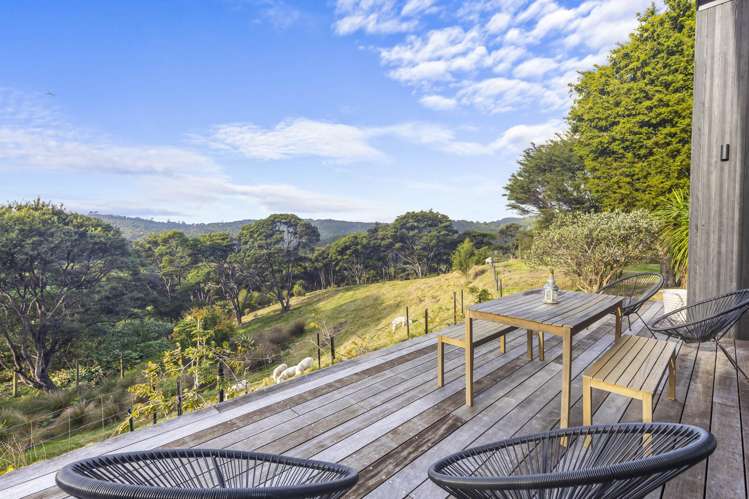 16 Long Road Waitakere_28