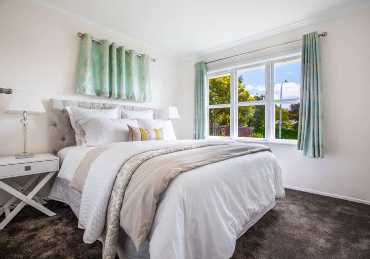 7 Gill Avenue Te Atatu Peninsula_12