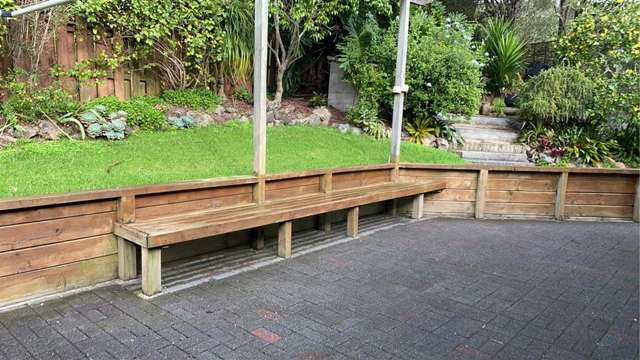 7 Glendale Road 11600_4