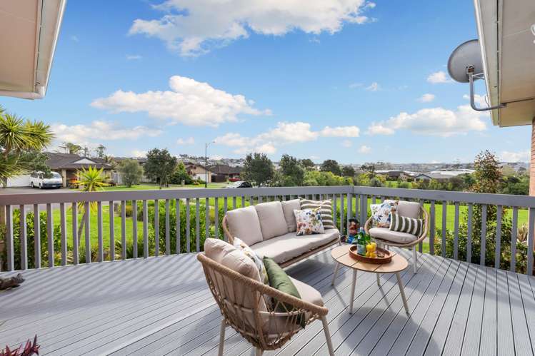 1 Neaptide Close Red Beach_3