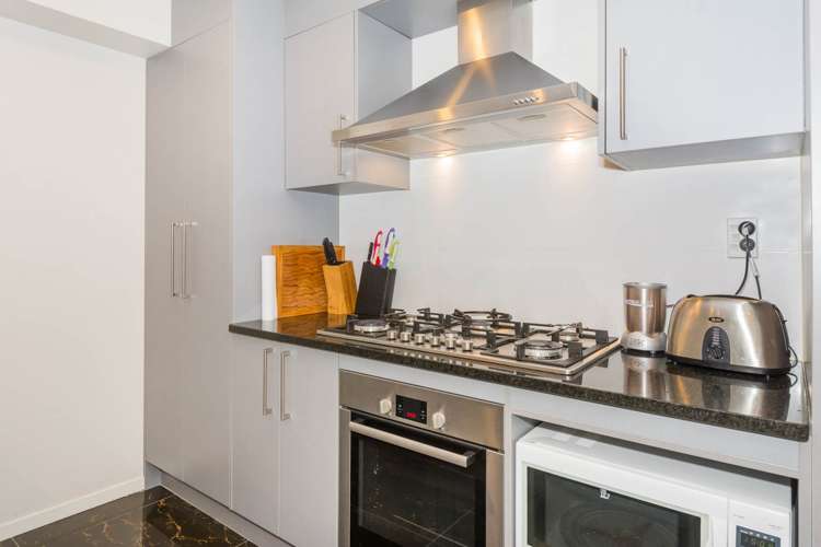 4/75 Tamahere Drive Glenfield_6