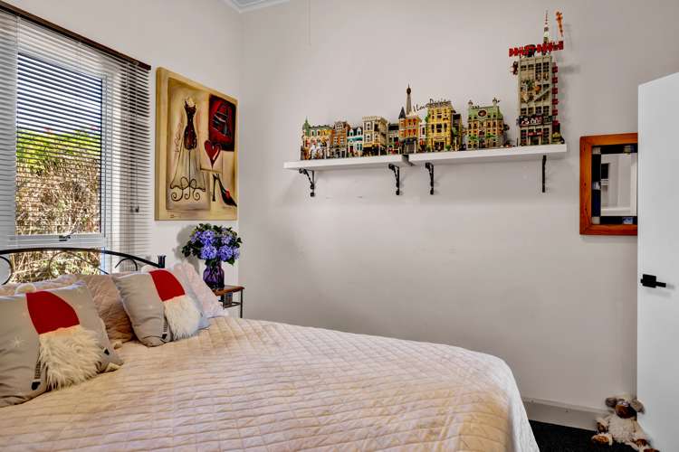 48 Gaine Street New Plymouth Central_11