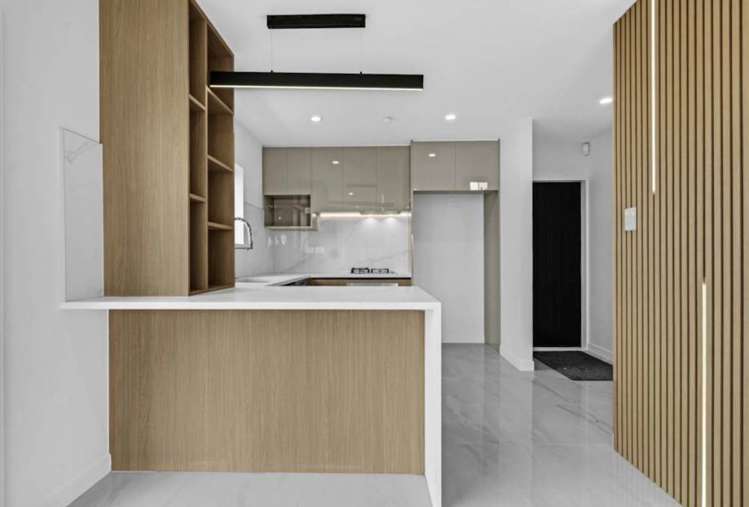 4C & 4D Glenmore Road Sunnyhills_1