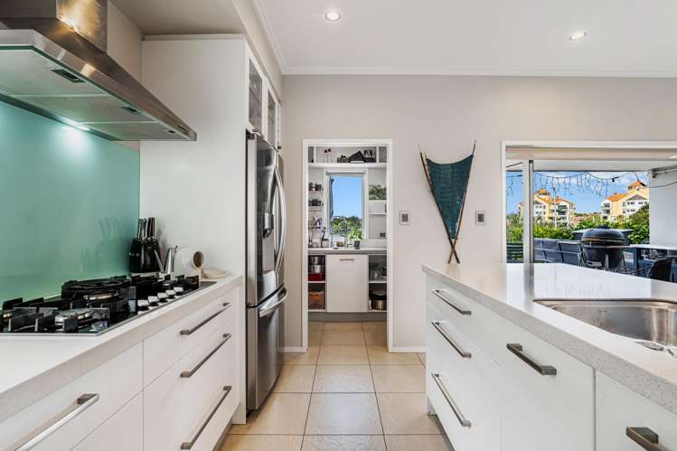 2 Bella Vista Drive Gulf Harbour_12