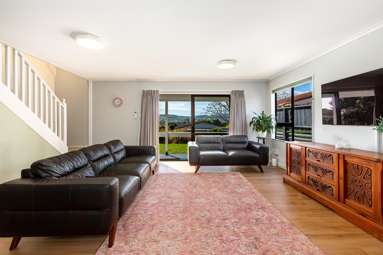 23 James Cook Drive_2