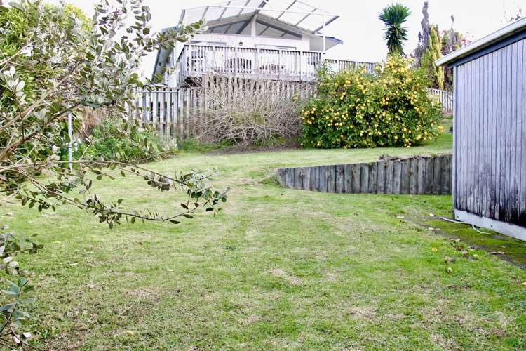 18 James Cook Drive Welcome Bay_10