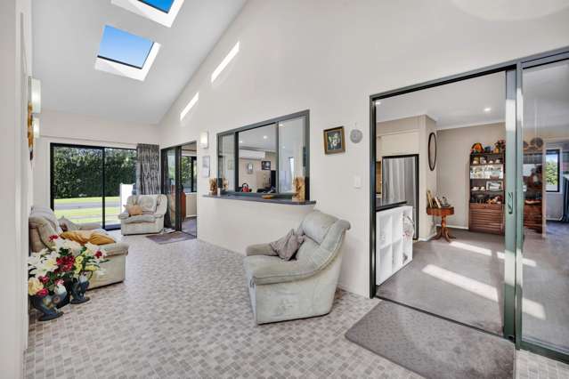 2 Heaphy Road Opunake_4
