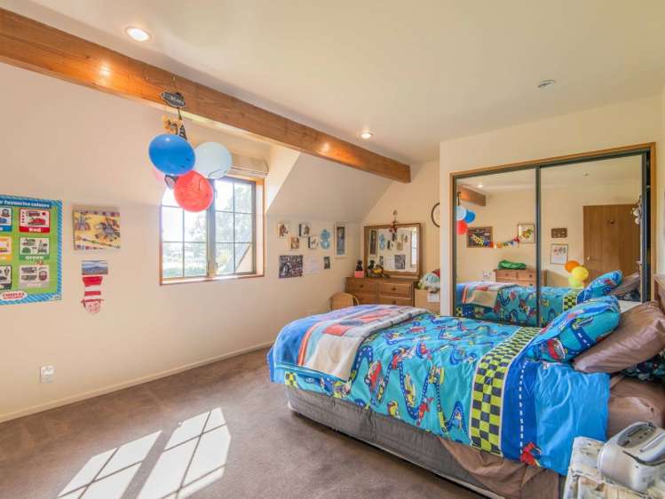 284 Marshs Road Hornby South_12