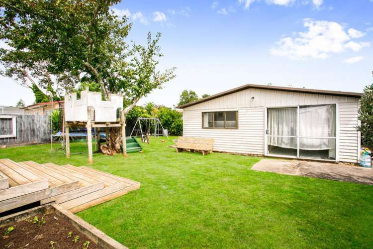 12 Tamariki Avenue Kelston_10
