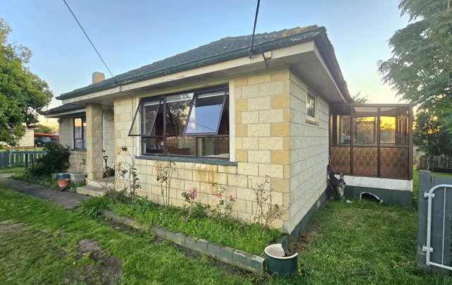 32 Coronation Street Paeroa_1