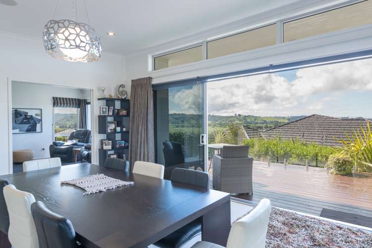 23 Katania Heights Brightwater_14