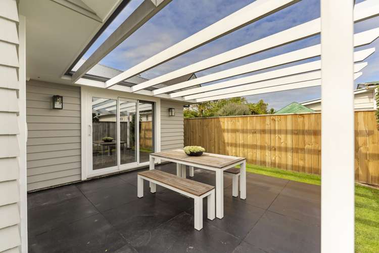 742 Main Street Palmerston North Central_7