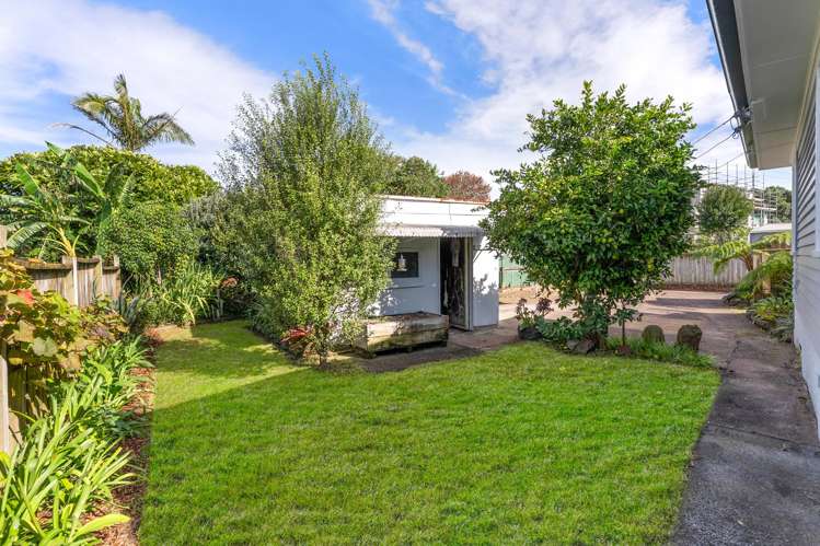 1/23 Wairau Avenue Avondale_17