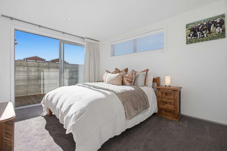 21 Hine Street New Plymouth Central_27