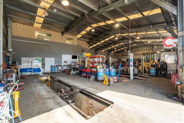 1 Sawmill Road Riverhead_11