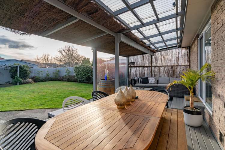 30 Oakley Crescent Hornby_12