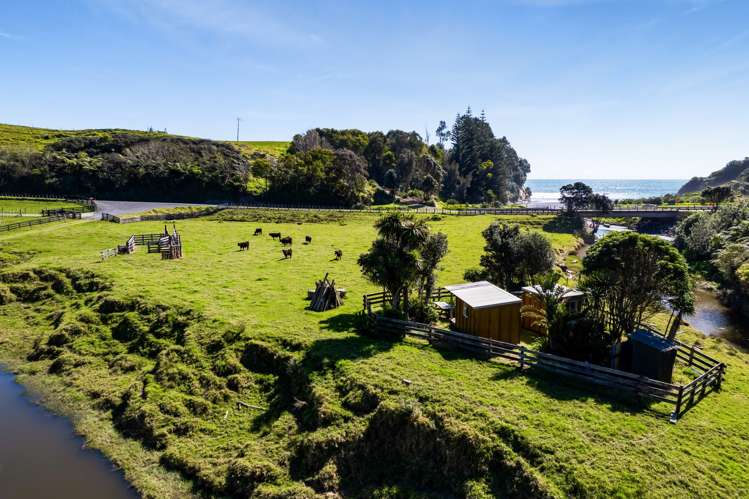 4020 Mokau Road Tongaporutu_6