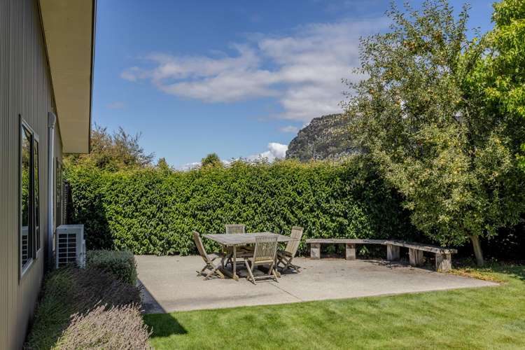 14 Sherwin Avenue Albert Town_16