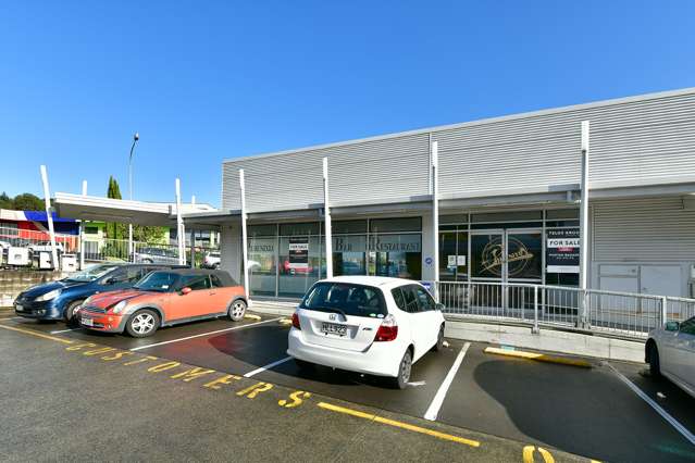 6/15 Karepiro Drive Stanmore Bay_2