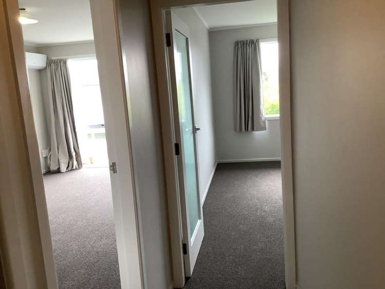  11/10 Trevethick Grove Woburn_7