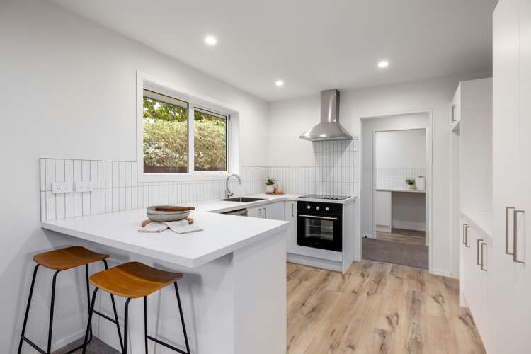 40a Regency Crescent Redwood_5