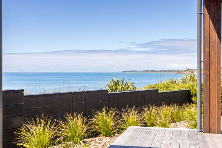 16b Hine Street New Plymouth Central_13