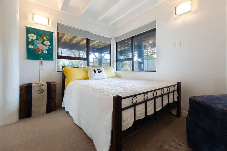 2 Tahi Road Paraparaumu Beach_16