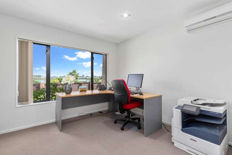 8 Elie Place Wattle Downs_29