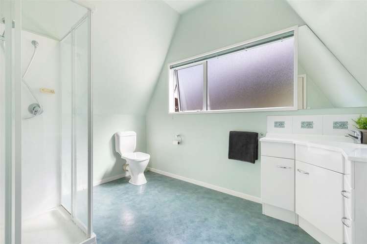 5 Avalon Crescent Fernhill/Sunshine Bay_17